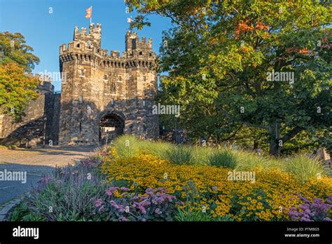 Lancaster Castle. Lancashire UK Stock Photo - Alamy