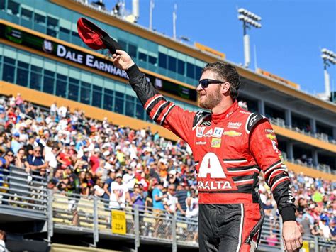 Dale Earnhardt Jr. opens up about retirement, says he hopes to still ...