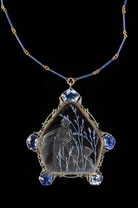 263 best images about Lalique Jewelry on Pinterest | Museums, Glasses ...