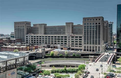 Chicago's Old Post Office nearing big lease with Cisco Systems | Crain ...