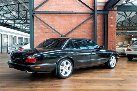 1998 Jaguar XJR Supercharged V8 - X308 - Richmonds - Classic and Prestige Cars - Storage and ...