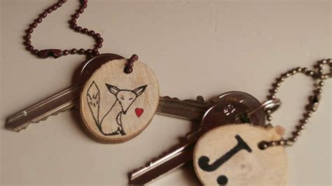 How To Make A Personalised Wooden Keychain - DIY Style Tutorial - Guidecentral - YouTube