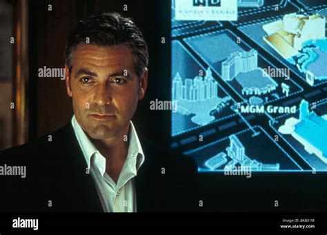 Ocean’s eleven george clooney hi-res stock photography and images - Alamy