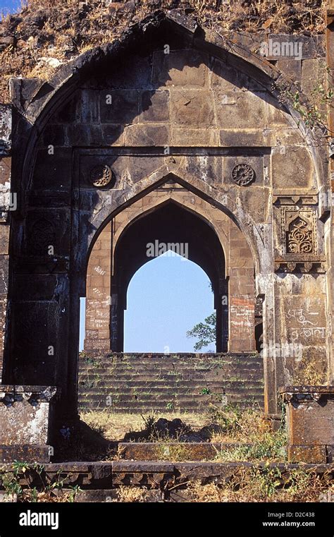 Old Monument, Fort Gawilgarh, Chikhaldara, Amravati Maharashtra, India ...