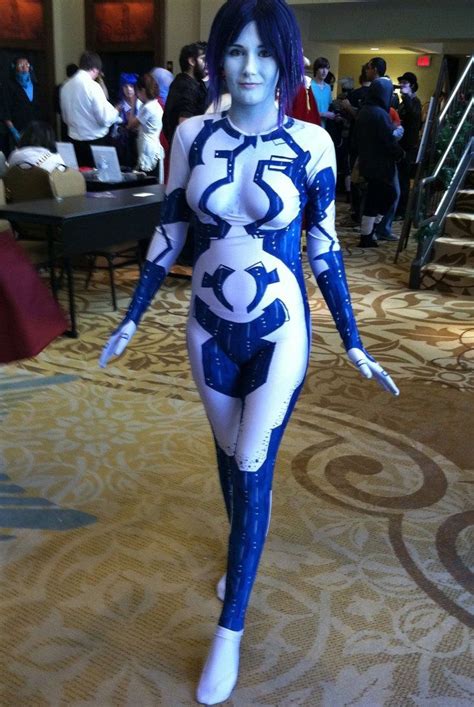 Cortana Halo 4 Cosplay