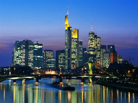 Frankfurt | Plaatsen om te reizen, Plaatsen om te bezoeken, Stad skylines