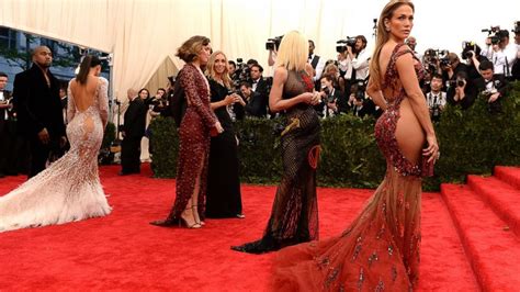 Beyonce, Kim Kardashian, Jennifer Lopez: The Most Daring Dresses From ...