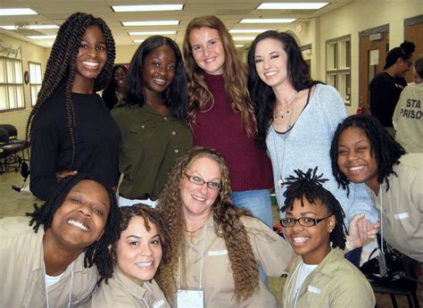 Inside-Out course an ‘enlightening experience’ for both Mercer students and inmates - The Den