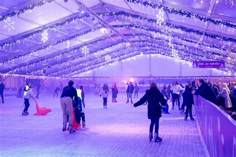 Photos show brand new huge ice rink now open at Braintree Village shopping centre - Essex Live