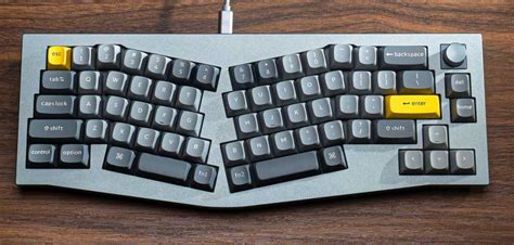 Keychron Q8 keyboard brings the exclusive Alice layout to the masses | PCWorld