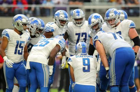 Detroit Lions offensive line ranked in the top 10 of NFL by PFF