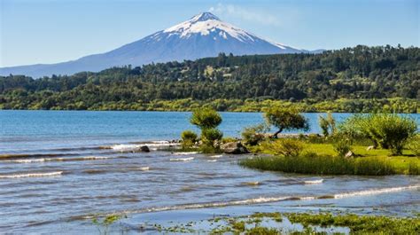 Villarrica Volcano: Climbing, Skiing & More | Bookmundi