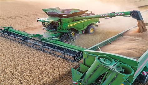 Types of Combine Harvester - Interstate Heavy Equipment