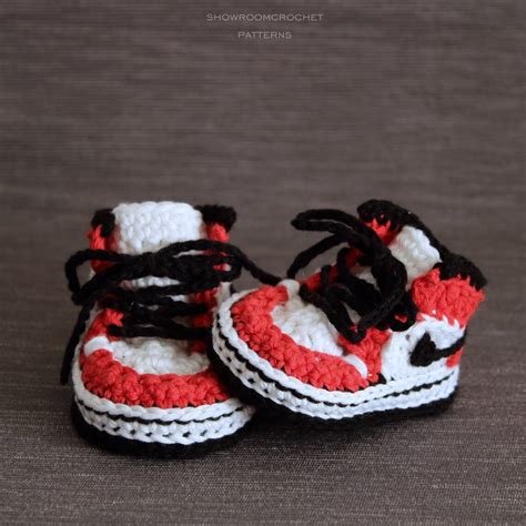 Crochet PATTERN. Baby Sneakers. - Etsy