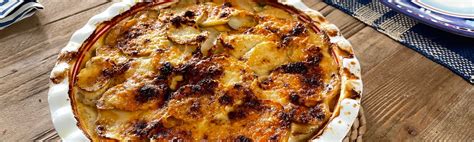 Rick Stein's Cornwall: Cider, Chicken and Leek Gratin Recipe - Rick Stein