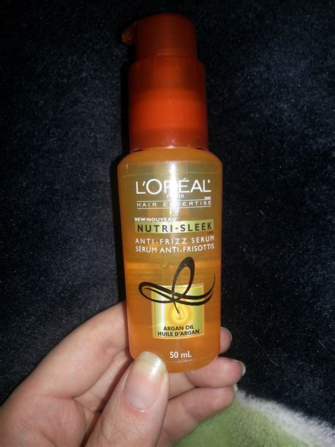 L'Oreal Paris Hair Expertise Nutri Sleek Anti-Frizz Serum reviews in ...