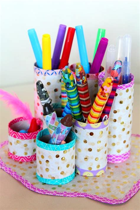 DIY Pen Organizer with Paper Tubes - Easy Peasy Creative Ideas