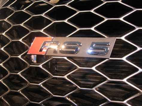 Audi RS 5 badge