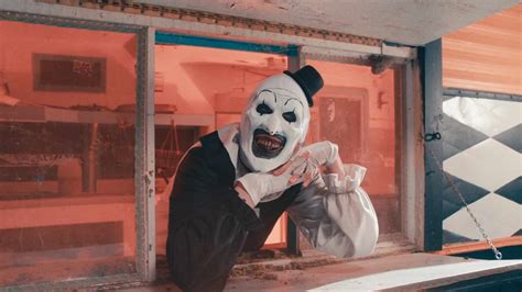 13 Scary Clown Horror Movies That Will Make You Scream