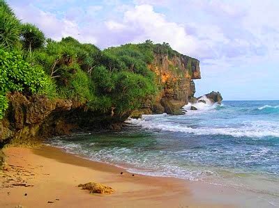 PANTAI NGOBARAN (Ngobaran Beach) | 100% JOGJAKARTA