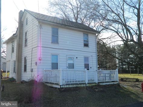 112 Wood St, Ringtown, PA 17967 - See Est. Value, Schools & More