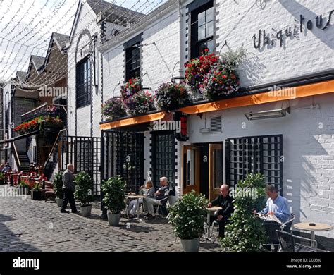 Ashton Lane near Byres Road in Glasgow West End Scotland with ...