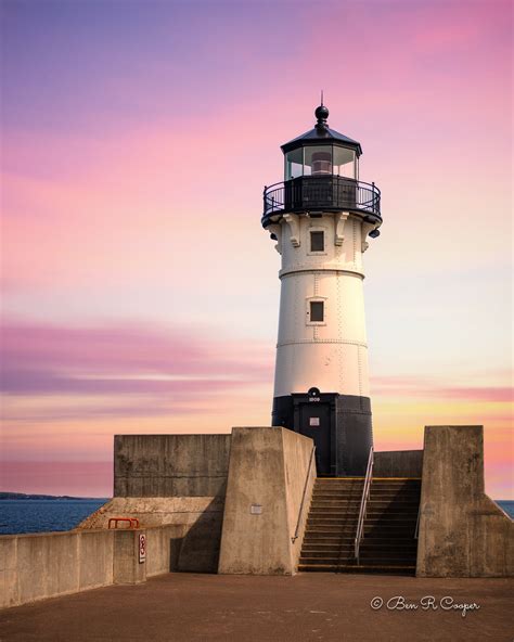 Duluth North Pier Light | Ben R Cooper Photography