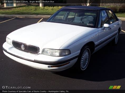 1998 Buick LeSabre Custom in Bright White Photo No. 63300188 | GTCarLot.com