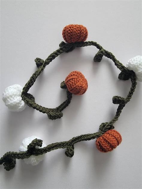 Crochet Pumpkin Garland PATTERN, Crochet Fall Decor - Etsy