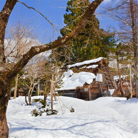 Cottages at Ogimachi Village Stock Image - Image of canal, hida: 27502651