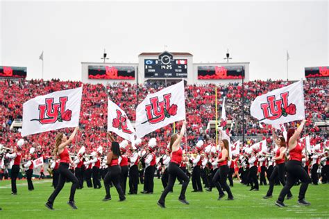 Two College Football Teams Set To Make History On Saturday