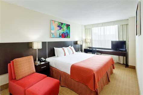 Holiday Inn Toronto Downtown Centre, an IHG Hotel Toronto, Ontario, CA ...