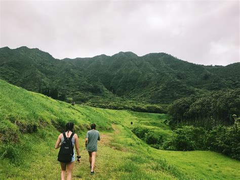 Hike to Lulumahu Falls, Honolulu, Oahu, Hawaii | Oahu, Honolulu ...