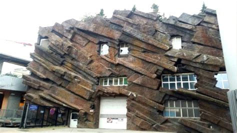 The World's Ugliest Houses That People Actually Live In - Facts Verse