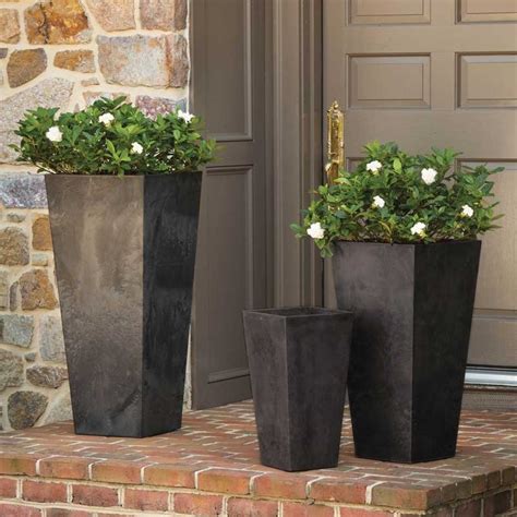 Innovative Gardening With Square Pots | My Decorative