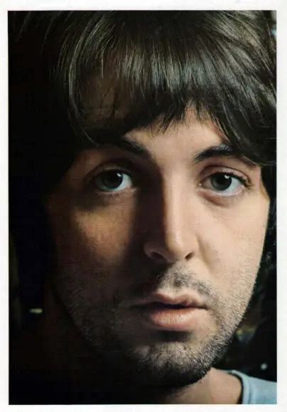 White Album portrait: Paul McCartney | The Beatles Bible