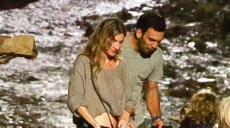 Who Is Joaquim Valente? Gisele Bundchen Spotted on Romantic Dinner with ...