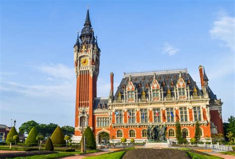 15 Best Things to Do in Calais (France) - The Crazy Tourist