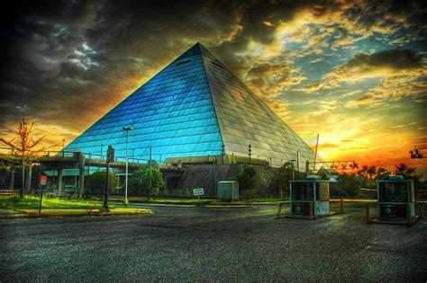 Memphis pyramid – Artofit