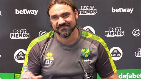 Watch: Daniel Farke press conference ahead of Norwich v Chelsea | Metro ...