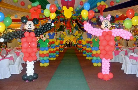 Parties by Agel: Disneyland Theme Party