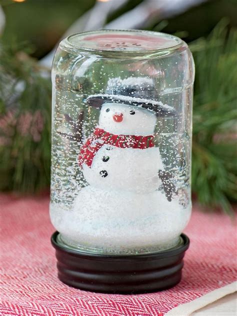 Mason Jar Christmas Snow Globe - 10 DIY Christmas Snow Globes – Fun ...