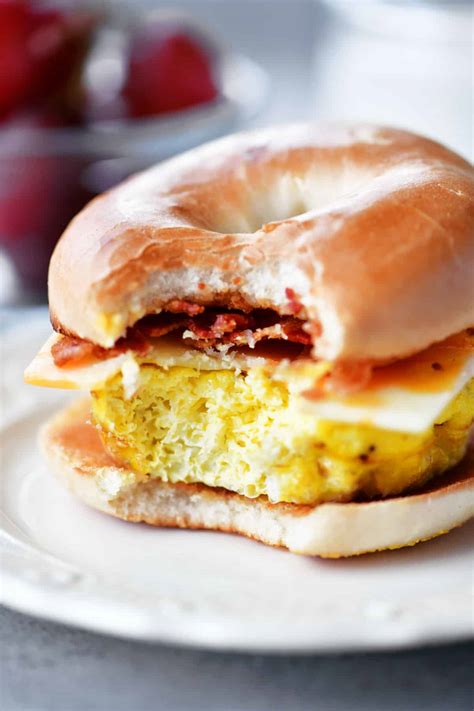 Bacon Egg Cheese Bagel Sandwich Meal Prep Recipe - The Gunny Sack