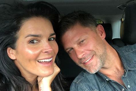 Angie harmon and greg vaughan get engaged on christmas – Artofit