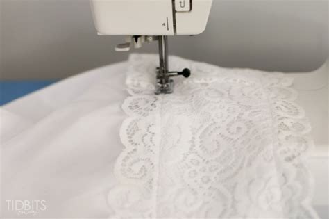 DIY Lace Pillowcase - Ella Claire & Co.