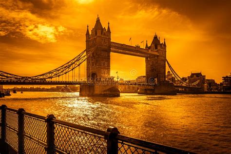 Sunset on the Thames stock image. Image of outdoor, outside - 78832741