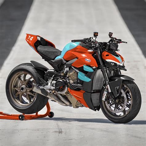 Ducati Street Fighter V4 Gulf | Super bikes, Ducati, Sports bikes motorcycles