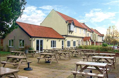 Wayford Bridge Inn | Pub | Restaurant | Norfolk Broads