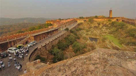 Jaigarh Fort - History, Timing, Architecture, Entry Fee, Major Attraction, Hotels | Adotrip