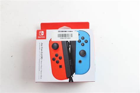 Nintendo Switch Joy-Cons | Property Room